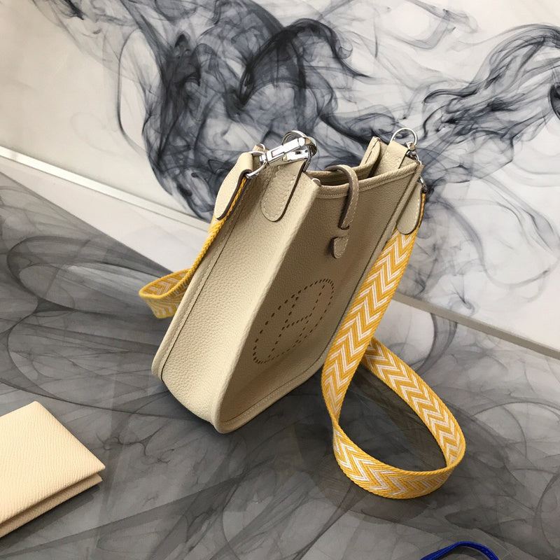 Ozarra - HMS-Bags - 1141