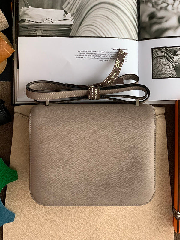 Ozarra - HMS Bags - 007