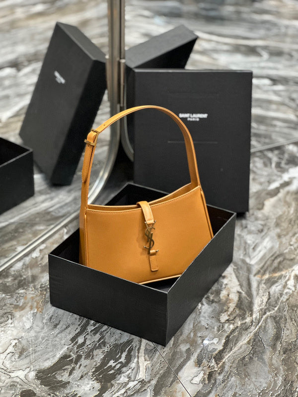 OZ - SLY Bags - 600