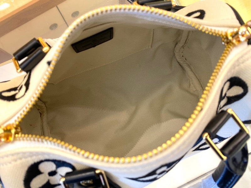 Ozarra - GUKI Women Bags - 1371