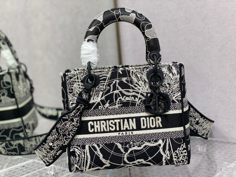 OZ - Dir Bags - 1096