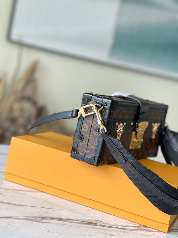 Fashion Lu-Vi bags - 5205