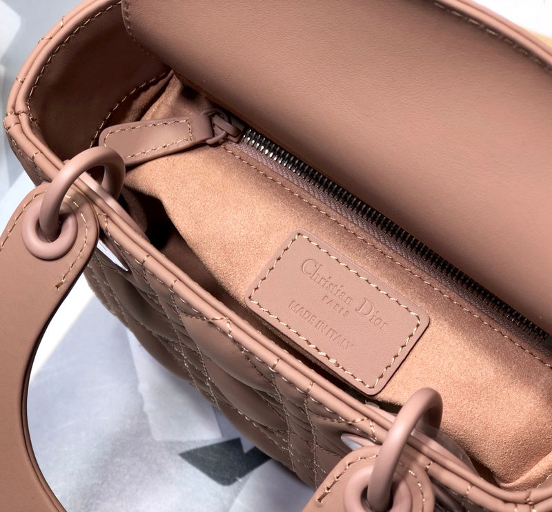 OZ - Dir Bags - 738