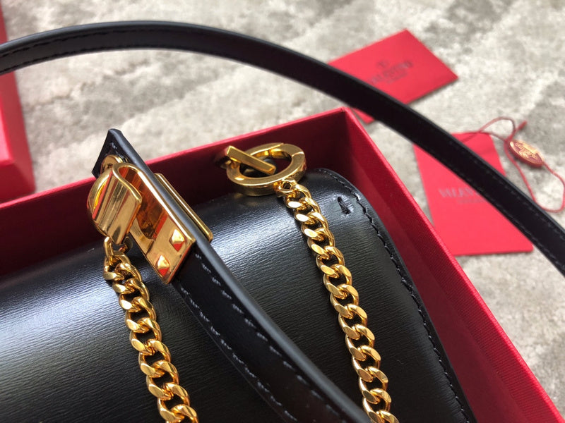 OZ - VEL Bags - 990