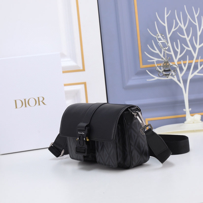 Ozarra - Dir Bags - 1637