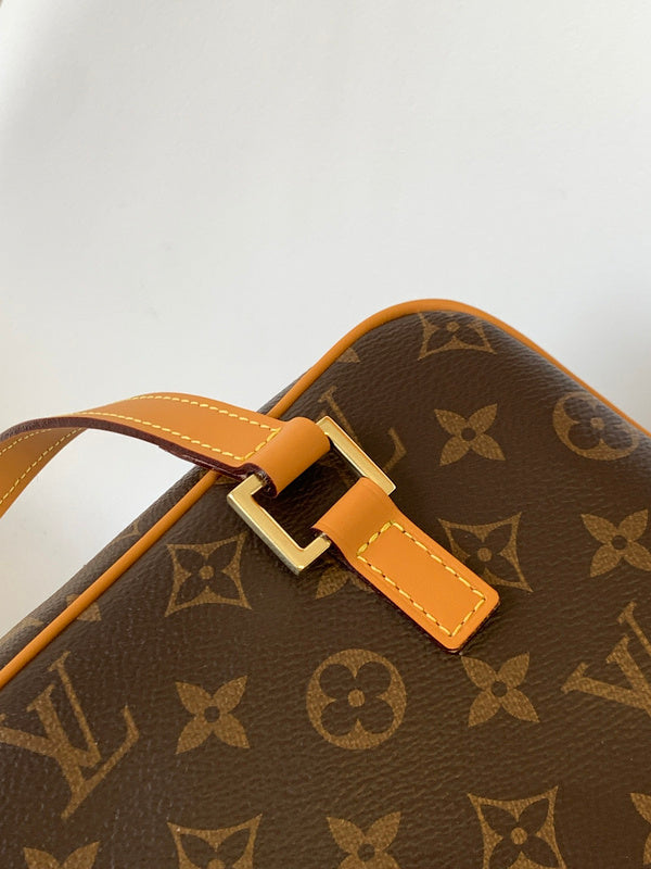 Ozarra - GUKI Women Bags - 2014