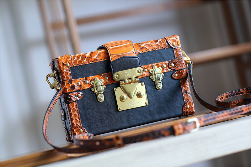 Ozarra Fashion Lu-Vi bags - 8241