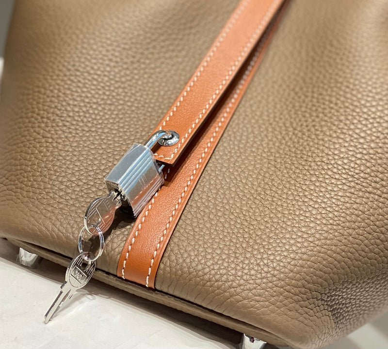 Ozarra - HMS Bags - 871