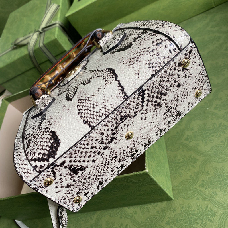 Ozarra - GUKI Bags - 1721