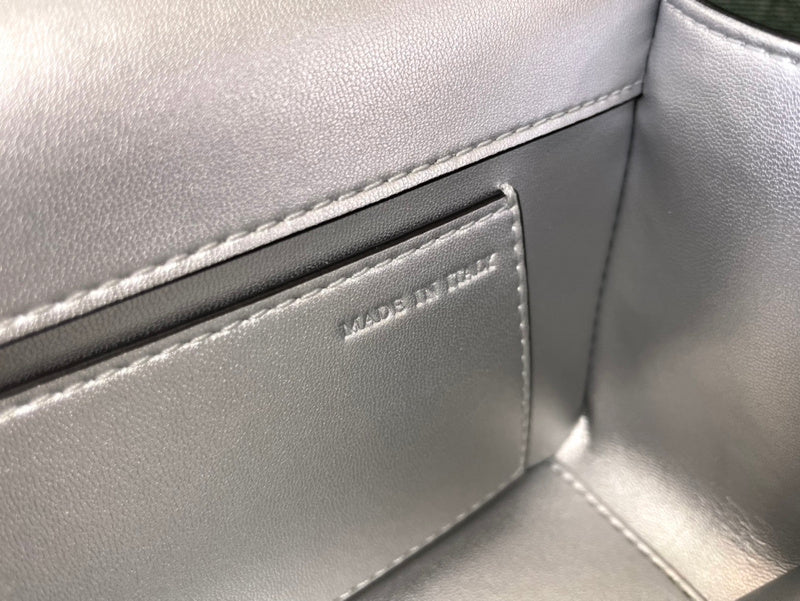 OZ - VEL Bags - 122