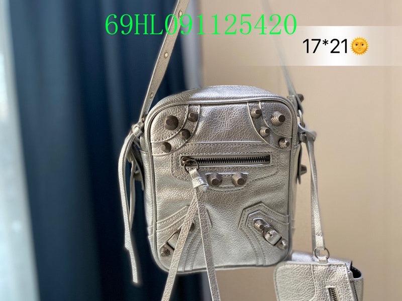Ozarra Fashion - BGA Bags - 1972