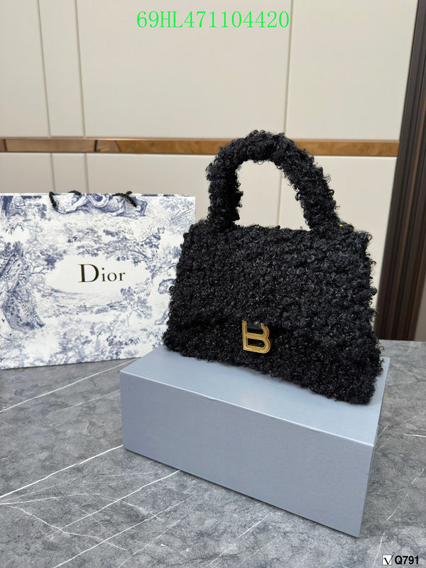 Ozarra Fashion - BGA Bags - 2004