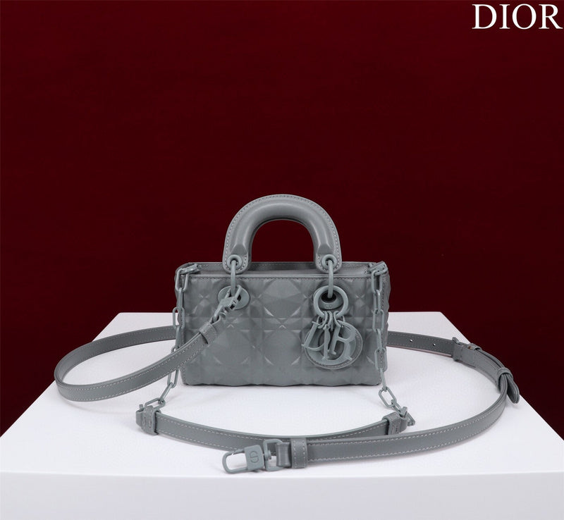 Ozarra - Dir Bags - 1676
