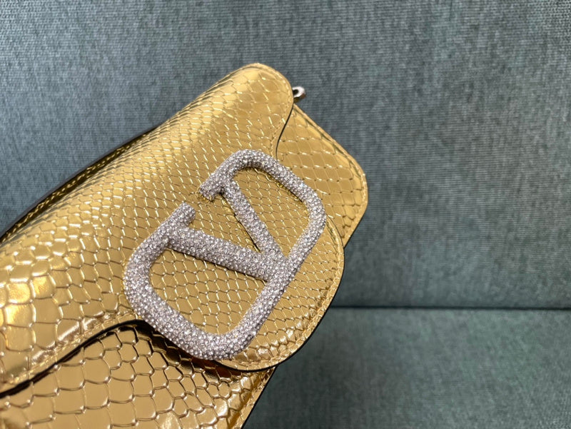 OZ - VEL Bags - 825