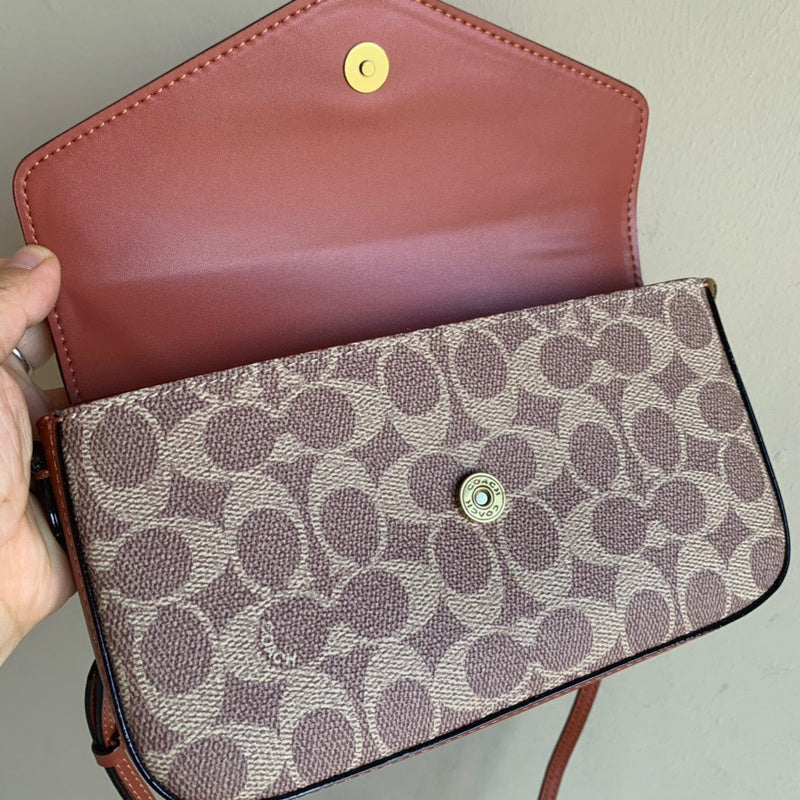 Ozarra - CAH Bags - 640