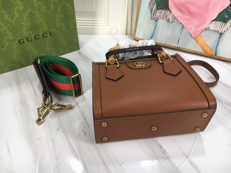 Ozarra - GUKI Bags - 774