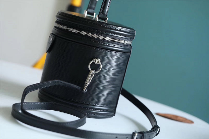 Ozarra Fashion Lu-Vi bags - 8618