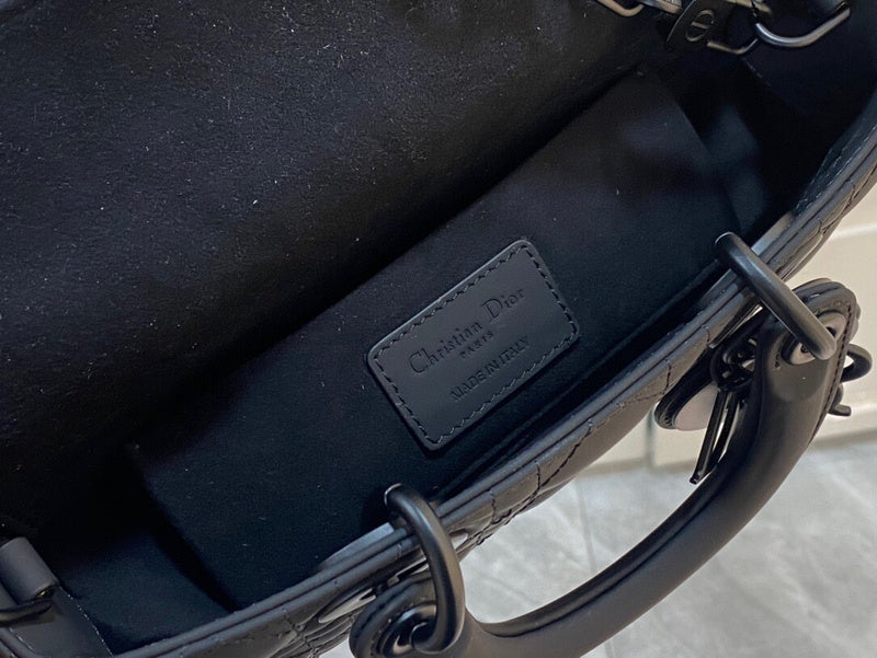 Ozarra - Dir Bags - 695