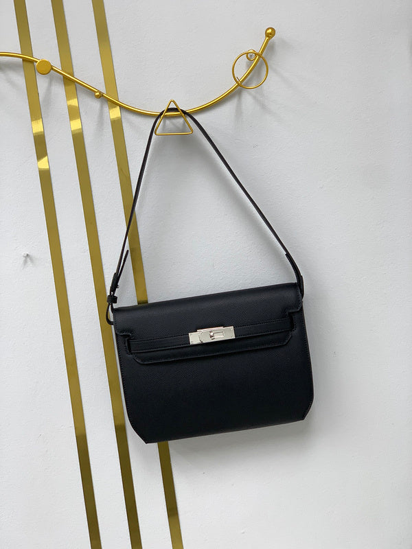 Ozarra - HMS Bags - 209