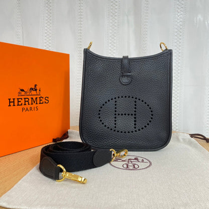 Ozarra - HMS Bags - 945