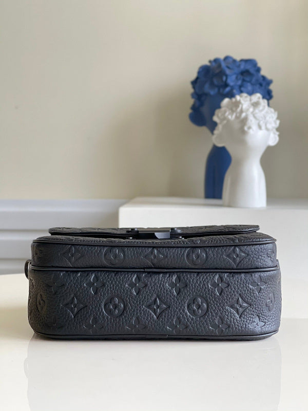 Fashion Lu-Vi bags - 3033