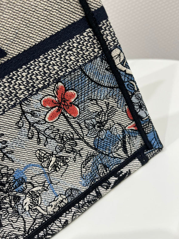 OZ - Dir Bags - 704