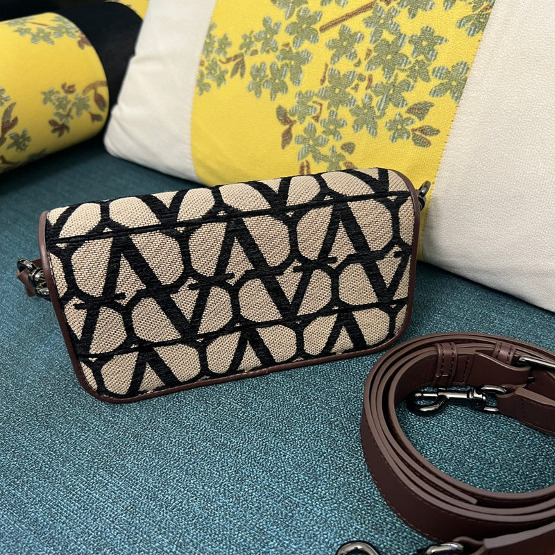 OZ - VEL Bags - 411