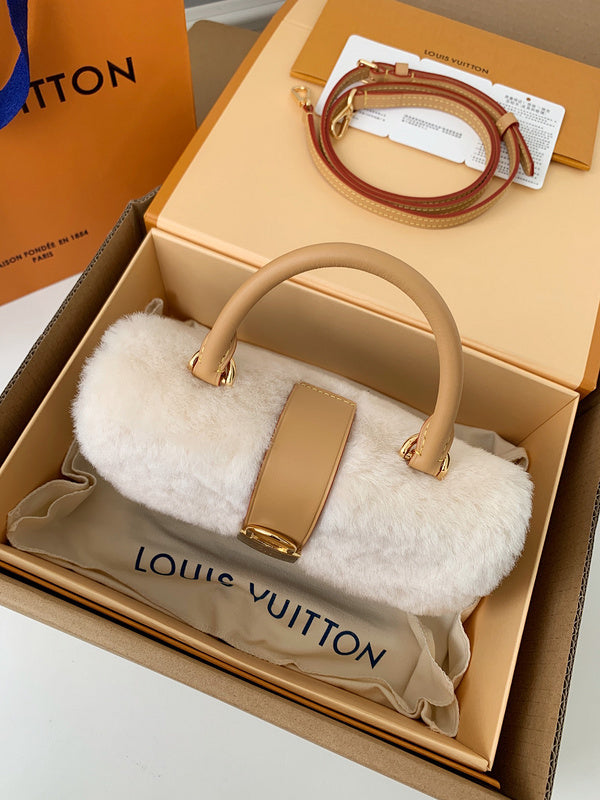 Fashion Lu-Vi bags - 3394