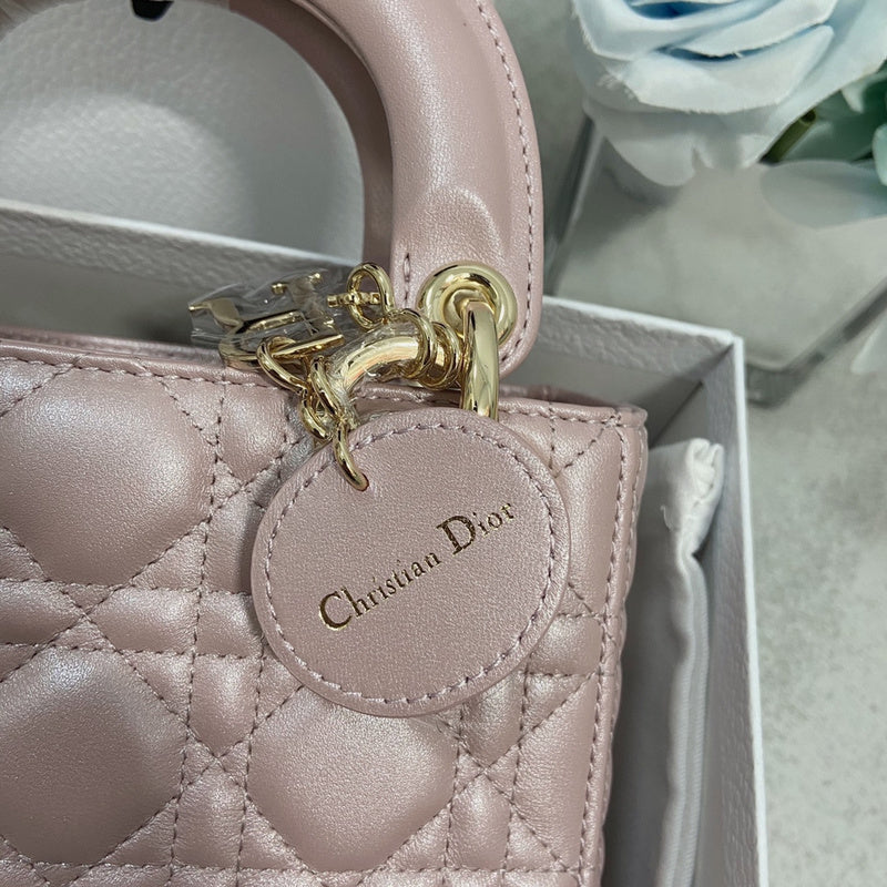 OZ - Dir Bags - 890