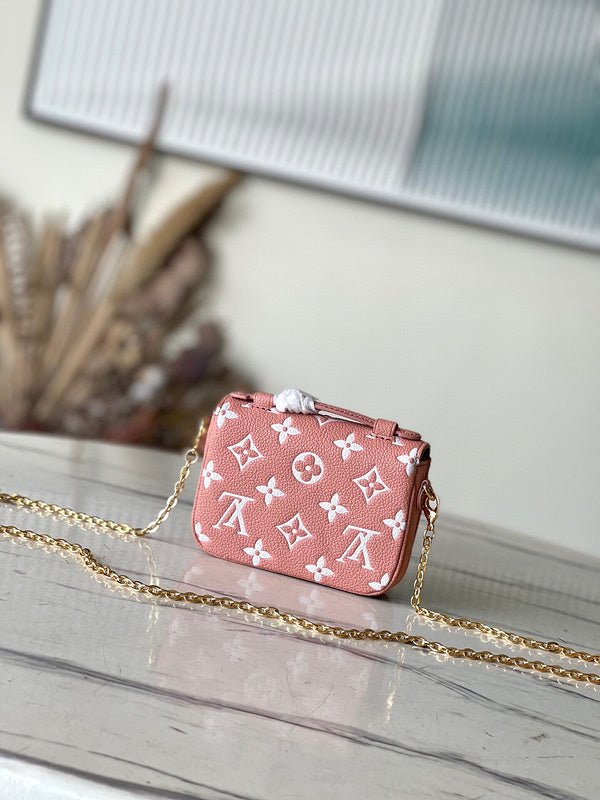 Fashion Lu-Vi bags - 4124