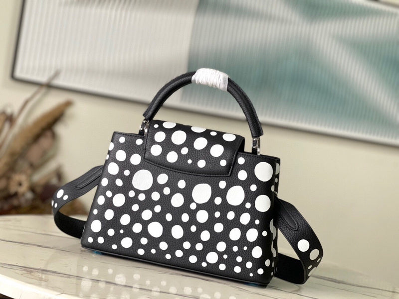 Fashion Lu-Vi bags - 4000