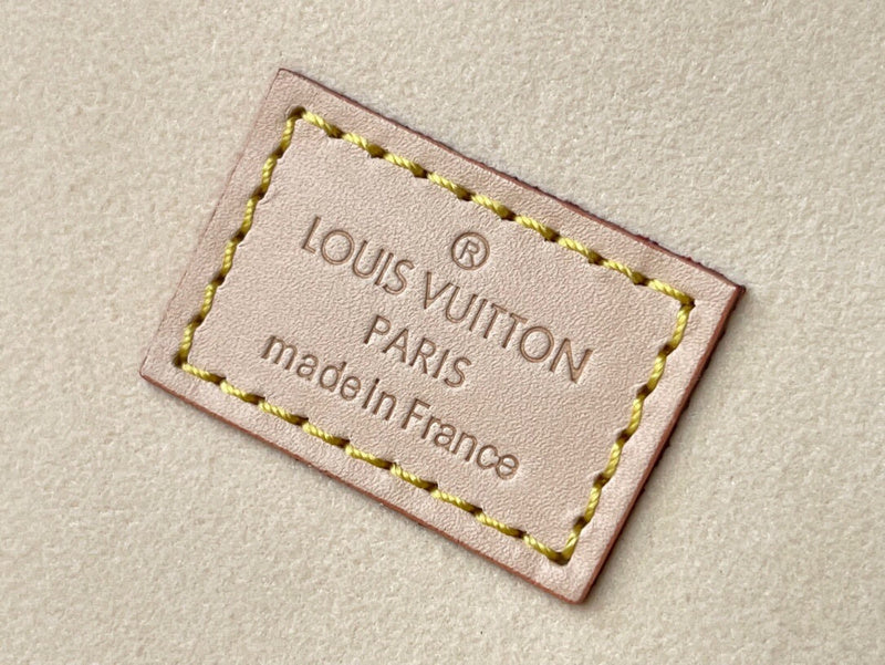 Fashion Lu-Vi bags - 4696