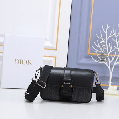 Ozarra - Dir Bags - 1637
