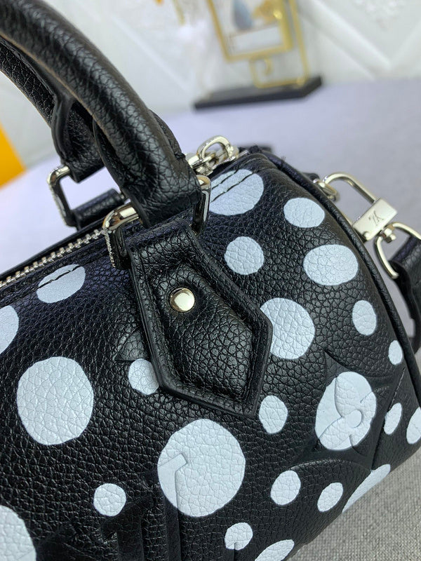 Ozarra - GUKI Women Bags - 1613