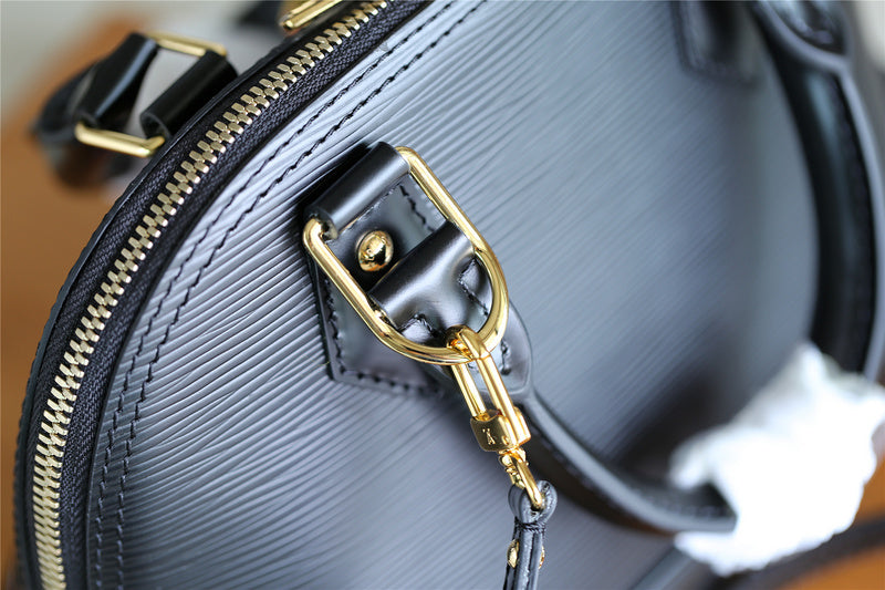 Ozarra Fashion Lu-Vi bags - 8256