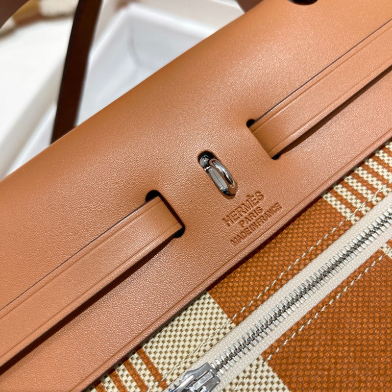 Ozarra - HMS Bags - 077