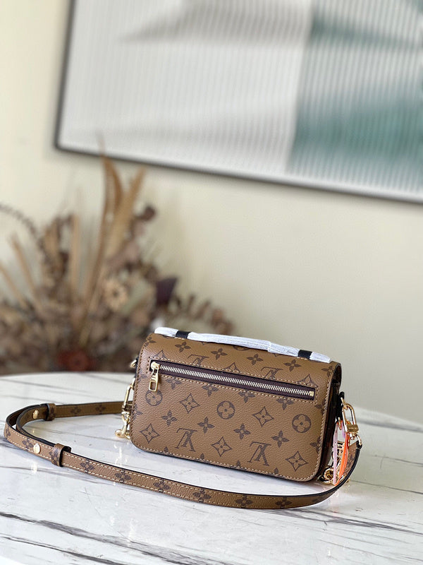 Fashion Lu-Vi bags - 4468