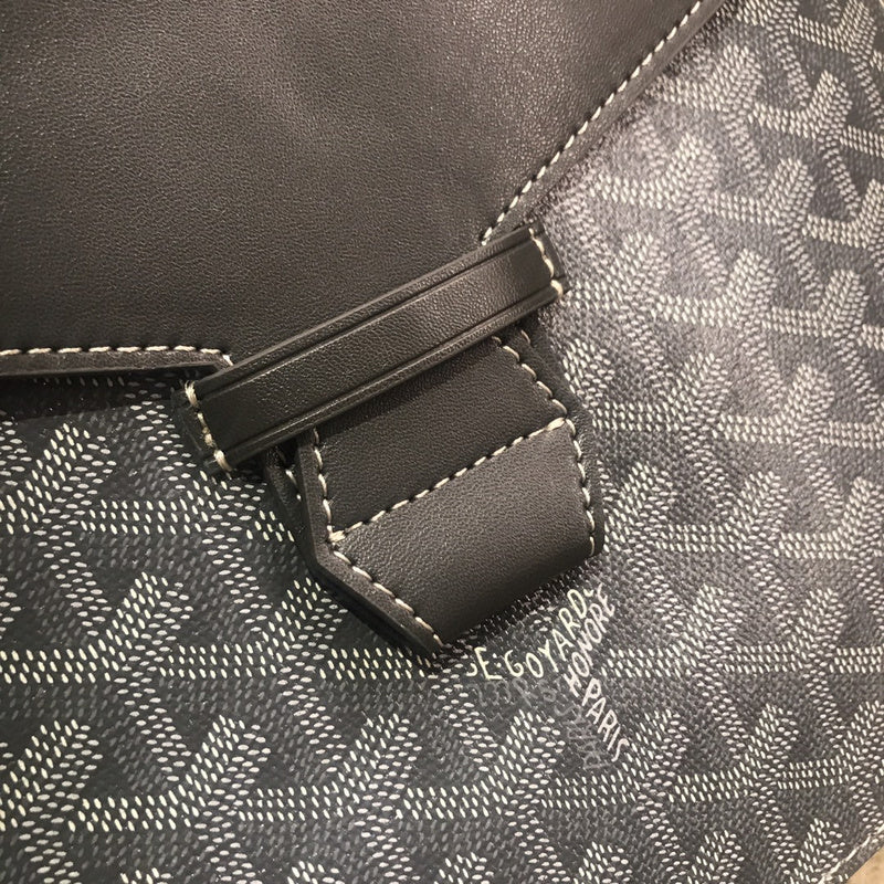 Ozarra - GOD Bags - 901