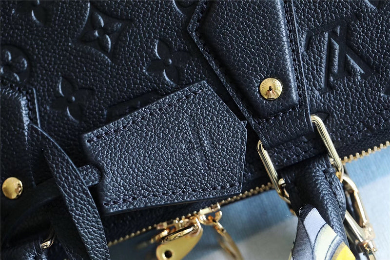 Ozarra Fashion Lu-Vi bags - 8297