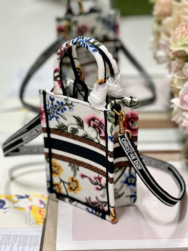 Ozarra - Dir Bags - 739