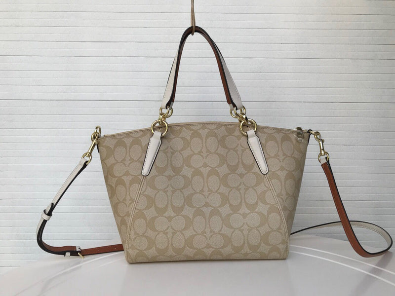 Ozarra - CAH Bags - 641