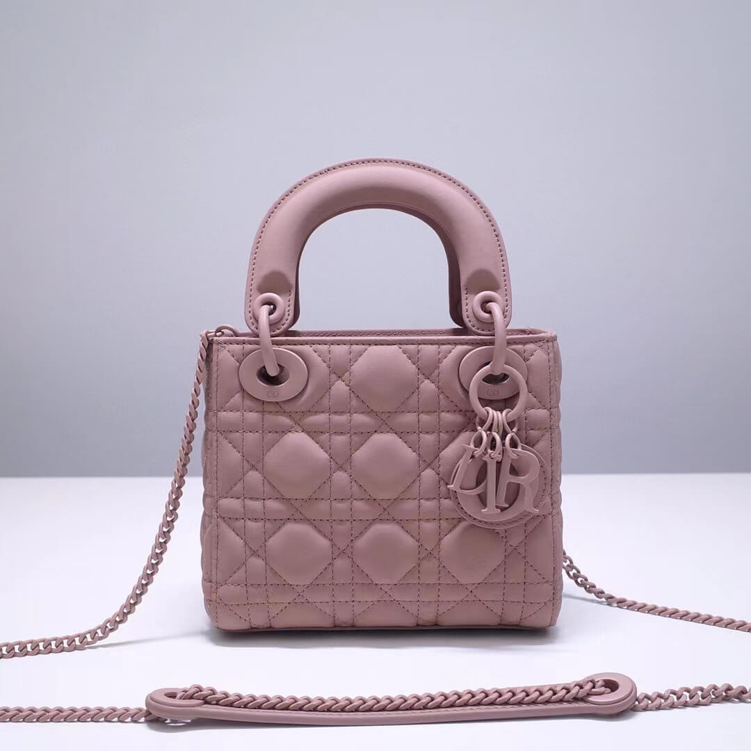 DO 44531 Mini lady classic minisize 17cm apricot