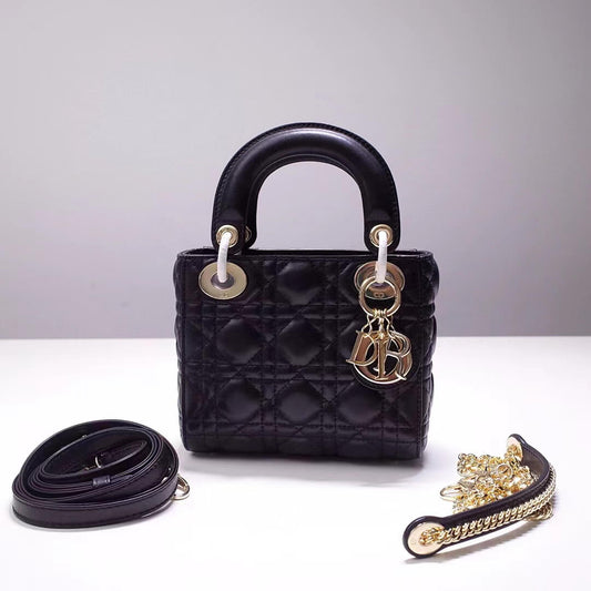 DO 44531 Mini lady classic minisize 17cm black red