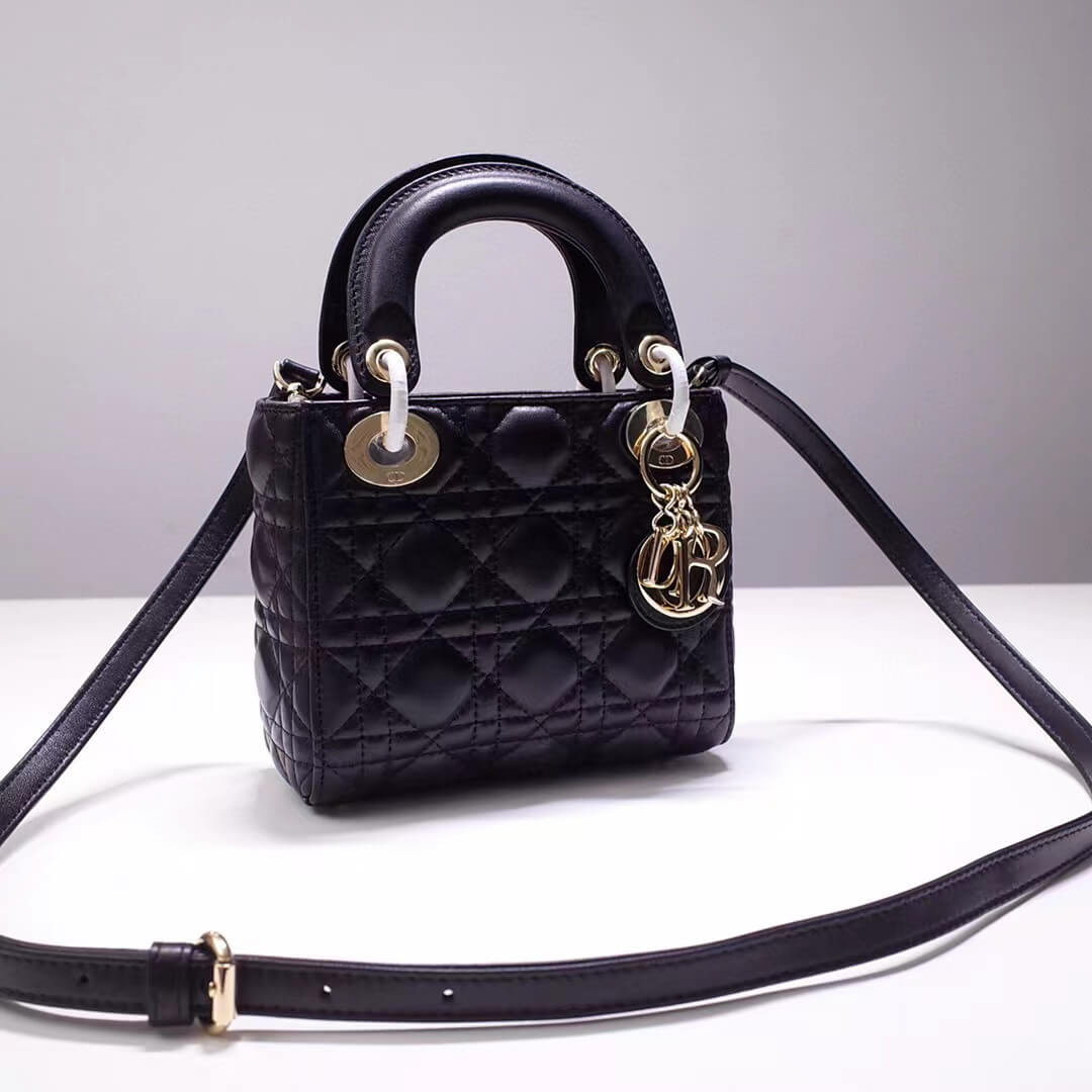 DO 44531 Mini lady classic minisize 17cm black red