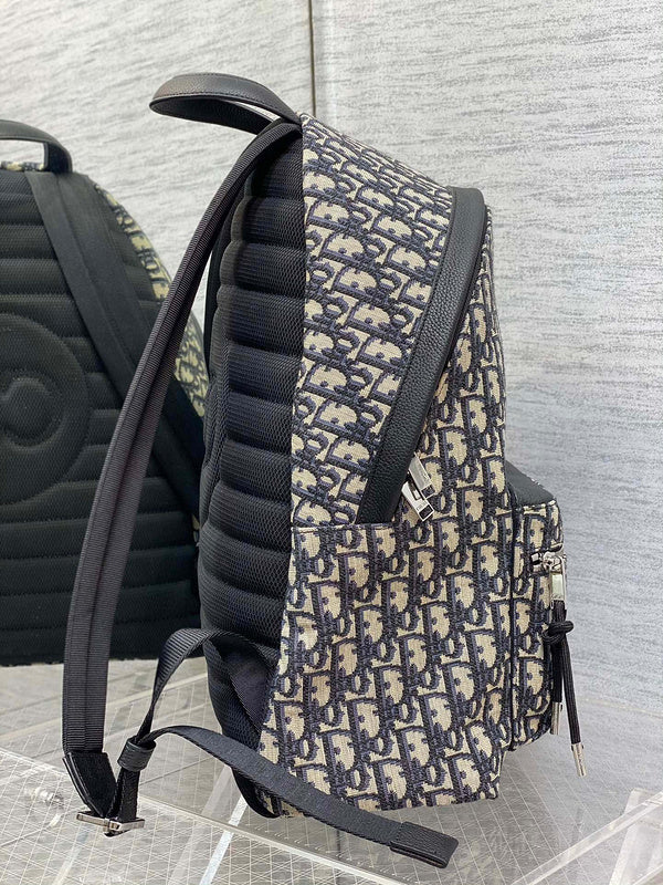 OZ - Dir Bags - 830
