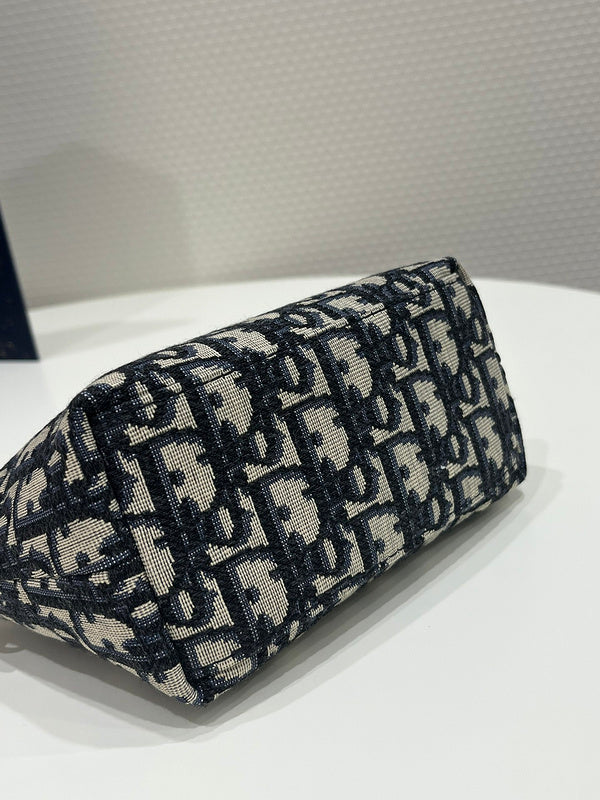 OZ - Dir Bags - 715