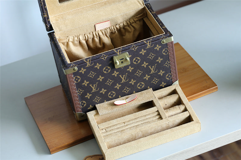 Ozarra Fashion Lu-Vi bags - 9515