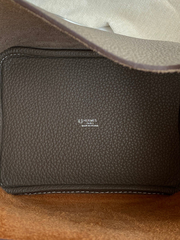 Ozarra - HMS Bags - 570