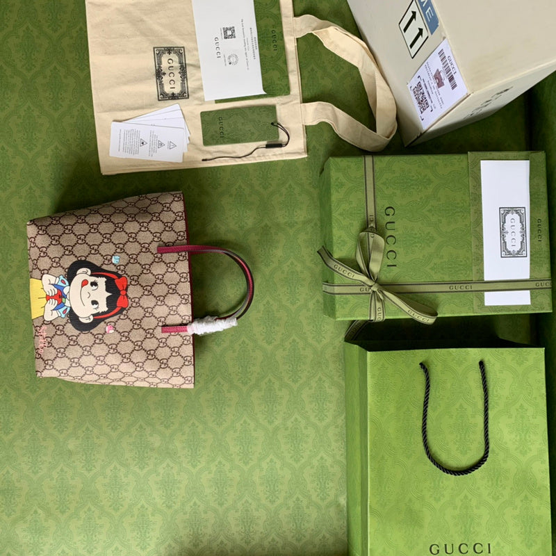 OZ - GCI Bags - 990