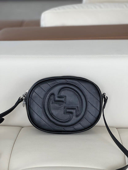 Ozarra - GUKI Bags - 039